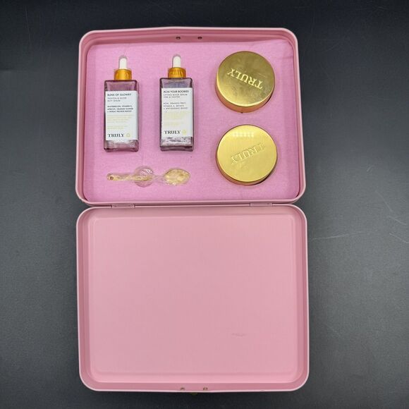 Truly Beauty Pink Metal Lunchbox Limited Edition Discontinued With Contents